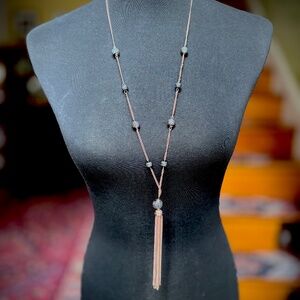 Long rose gold-tone lariat Y-necklace tassel pendant  w/ rhinestone lider beads